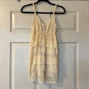 Pretty Angel Layered Ruffle Cami Tank Top Women's Medium Linen Blend Lace Cream